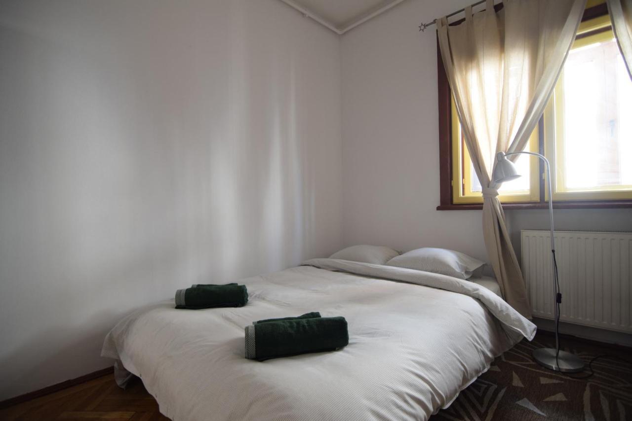 Apartment Resedinta Lui Calin - Park Izvor - Old