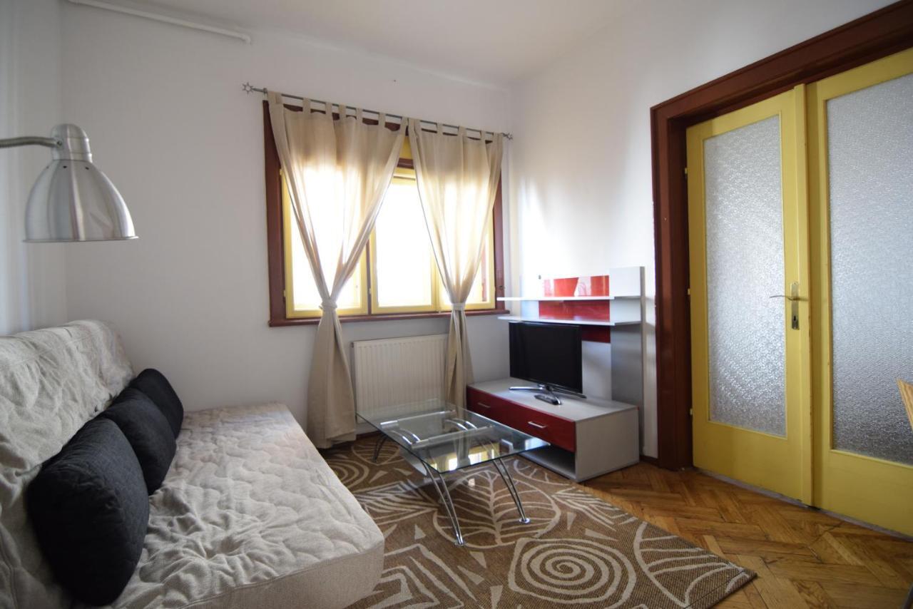 Apartment Resedinta Lui Calin - Park Izvor - Old